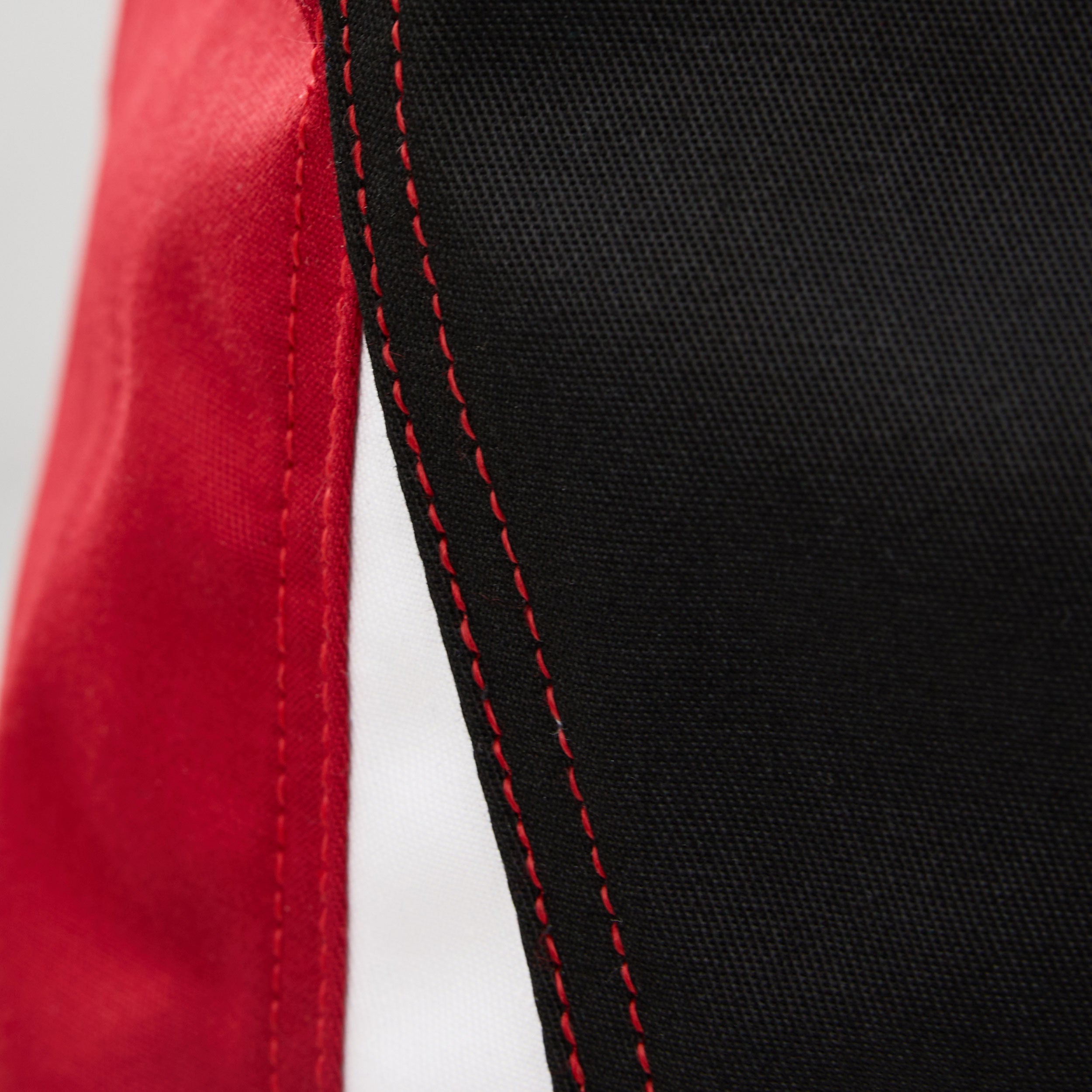 close up of gi detail