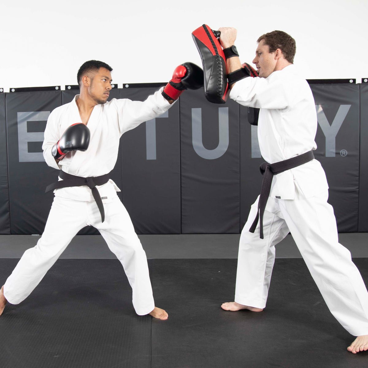 8 oz. Middleweight Uniform 8-oz-middleweight-uniform-373054