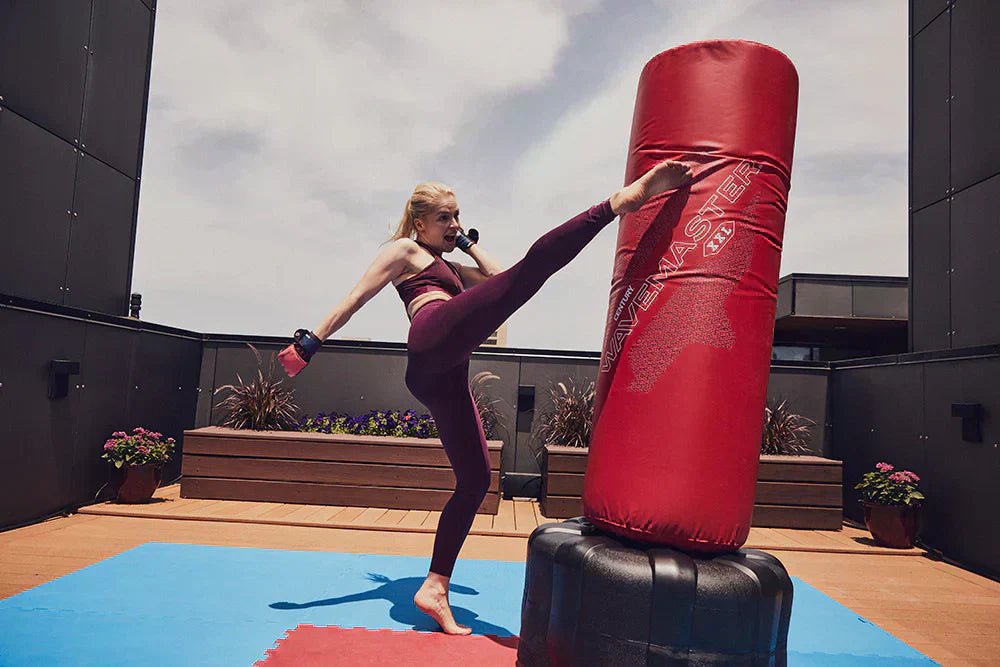 HANGING BAG VS. FREE STANDING BAG: PROS & CONS