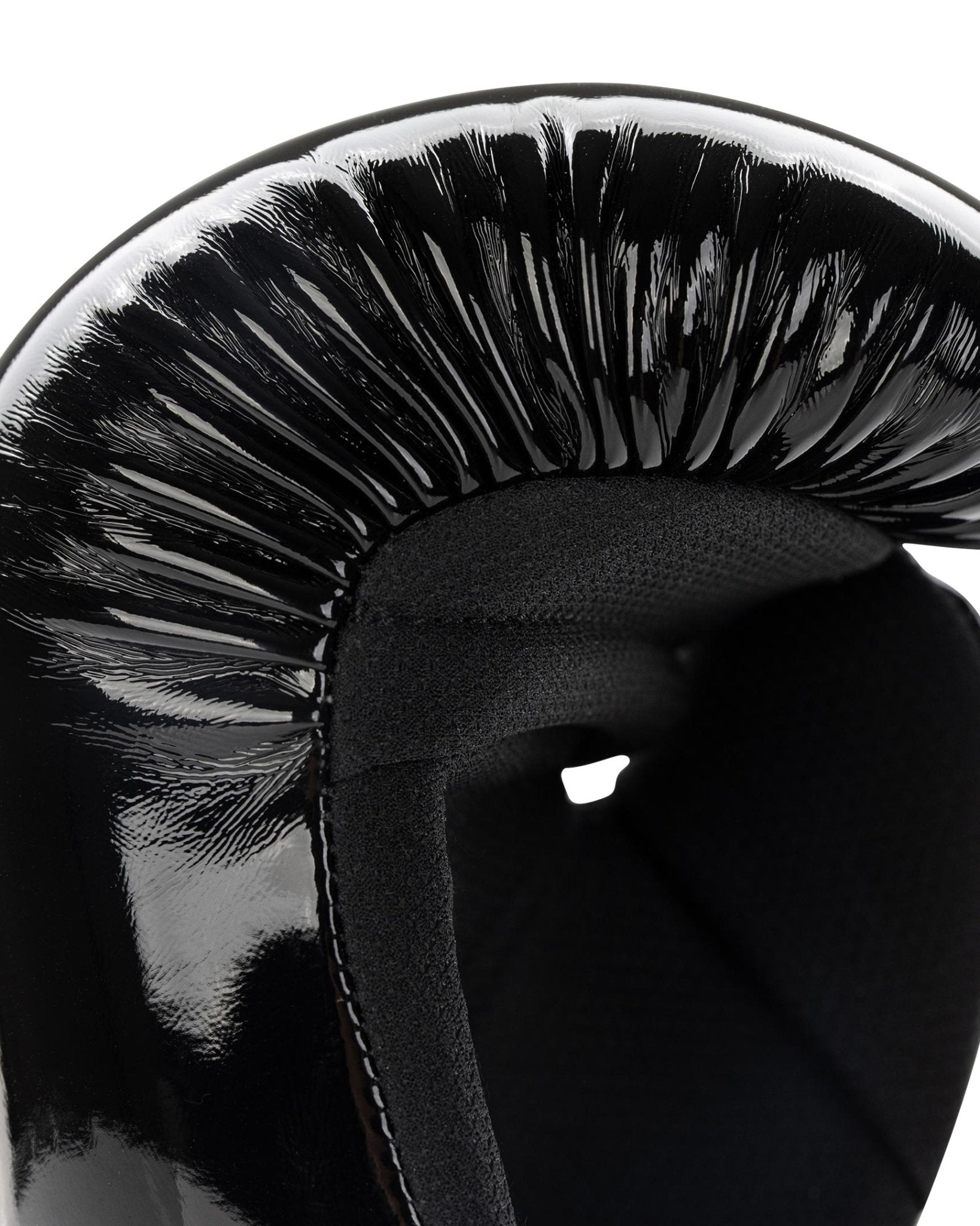 WAKO Valor 8 oz. Punch wako-valor-8-oz-punch-1767825