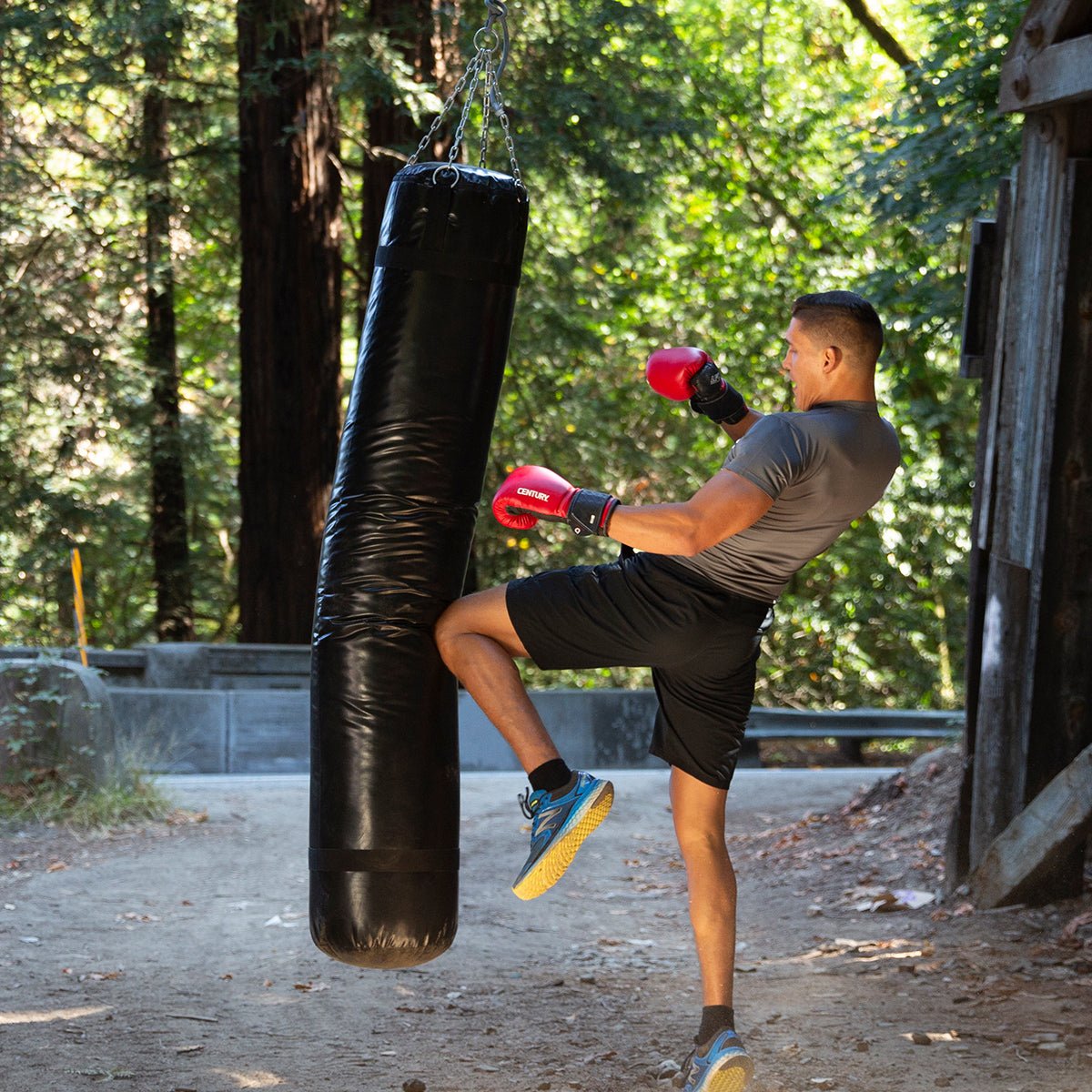 Amazon.com : Ringside 100-pound Muay Thai Punching Heavy Bag, Black,  13-inch x 72-inch : Heavy Punching Bags : Sports & Outdoors