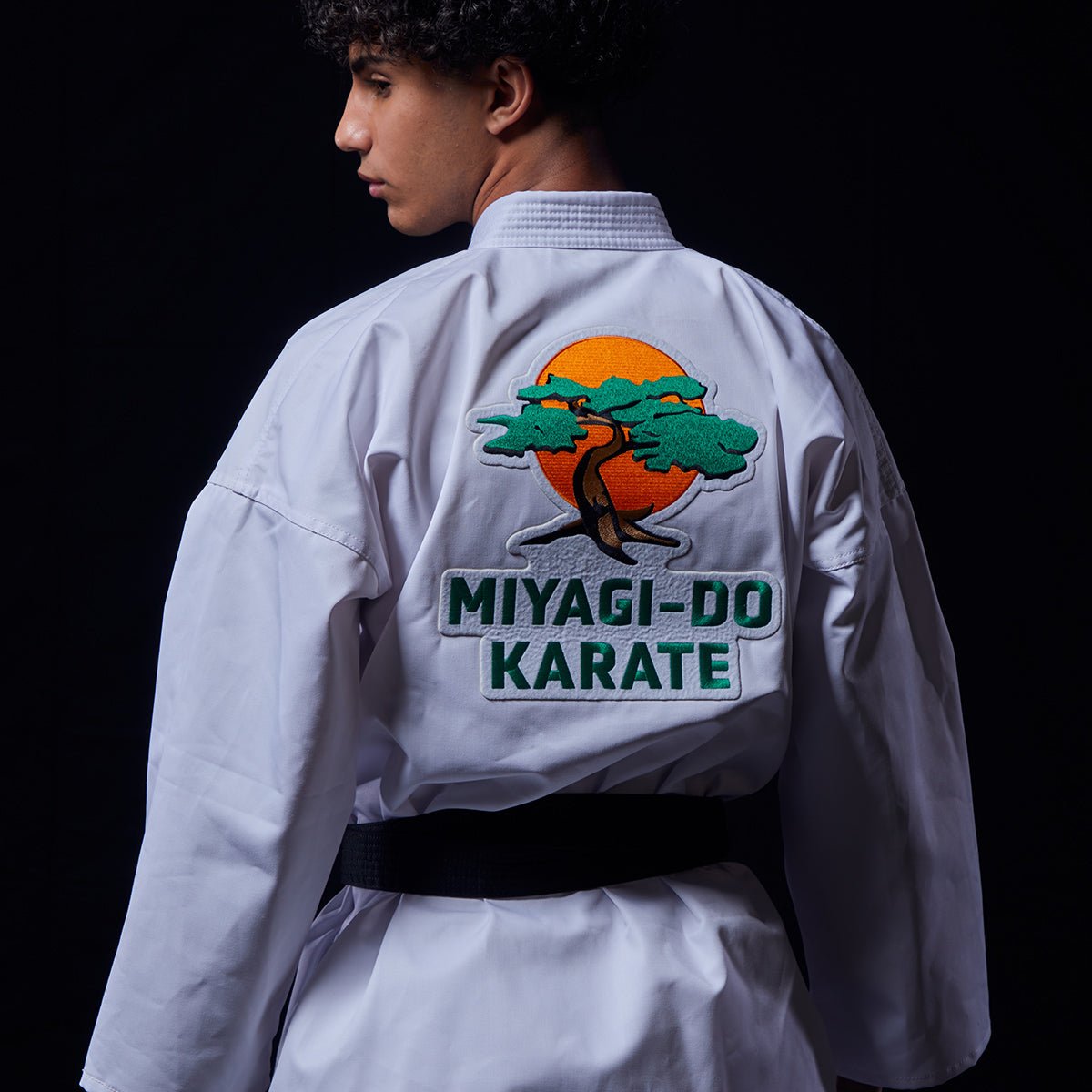 Karaté kid Bonnet cobra kai protection sport d'hiver unisexe taille unique | eBay Karaté kid Bonnet cobra kai protection sport d'hiver unisexe taille unique | eBay